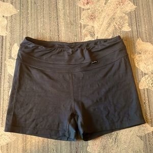 Woolly Clothing Co merino wool yoga shorts charcoal *with small hole